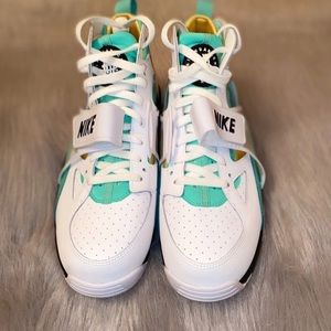 Nike Air Trainer Huarache White Topaz Gold Electro